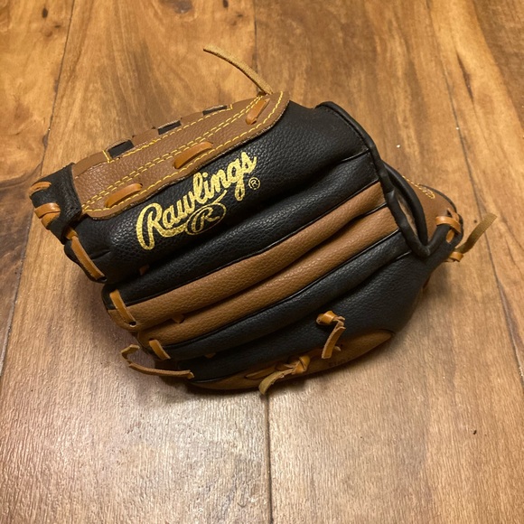 Rawlings Other - Rawlings Baseball/Tee Ball Glove